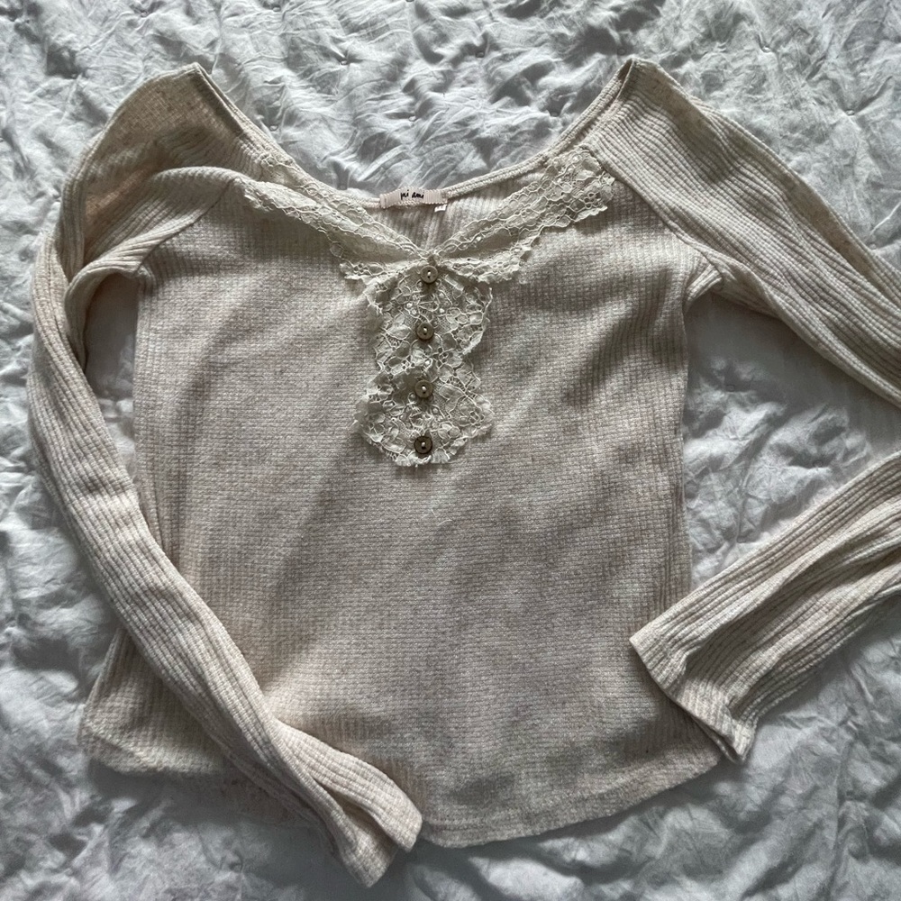 Lace top